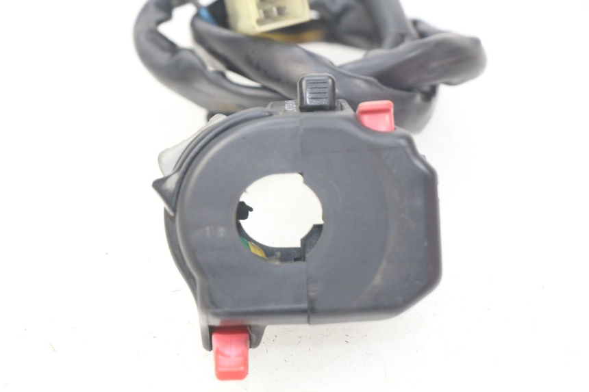 photo de LEFT HANDLEBAR SWITCH YAMAHA FJ 3CX 1200 (1986 - 1996)