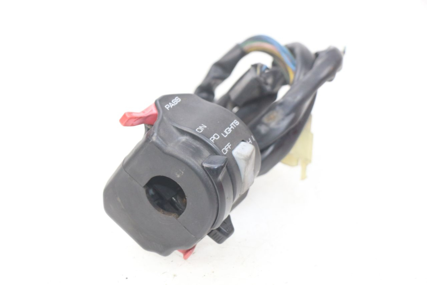 photo de LEFT HANDLEBAR SWITCH YAMAHA FJ 3CX 1200 (1986 - 1996)