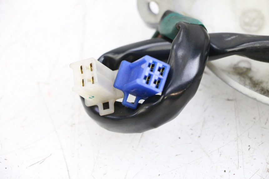 photo de LEFT SWITCH MBK FLAME X 125 (2007 - 2016) - Zoom on usage condition