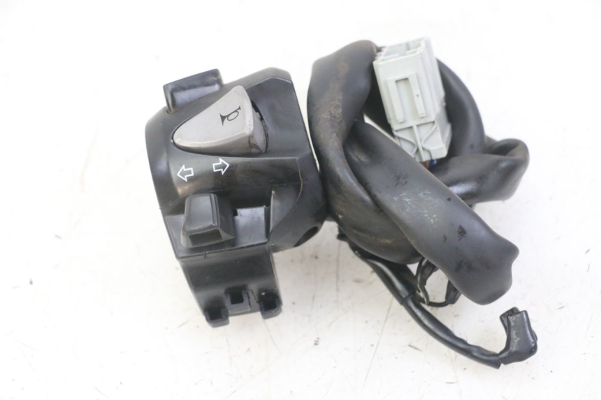 photo de LEFT SWITCH HONDA FORZA ABS 300 (2013 - 2019)