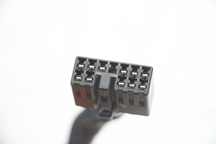 photo de LEFT SWITCH YAMAHA FZ6 FAZER S2 600 (2007 - 2011)