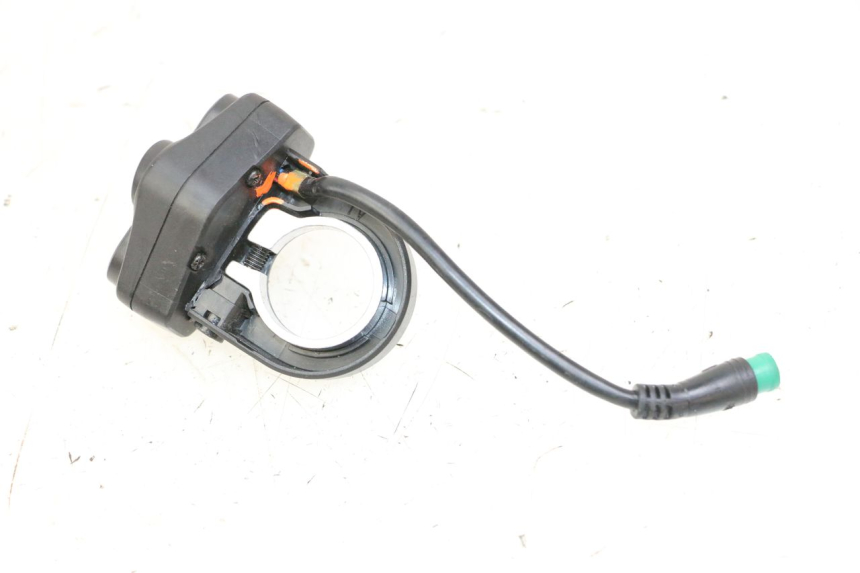 photo de LEFT SWITCH KUKIRIN G2 MASTER 1