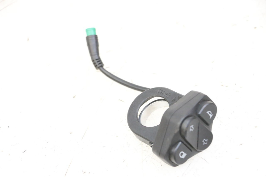 photo de LEFT SWITCH KUKIRIN G2 MASTER 1