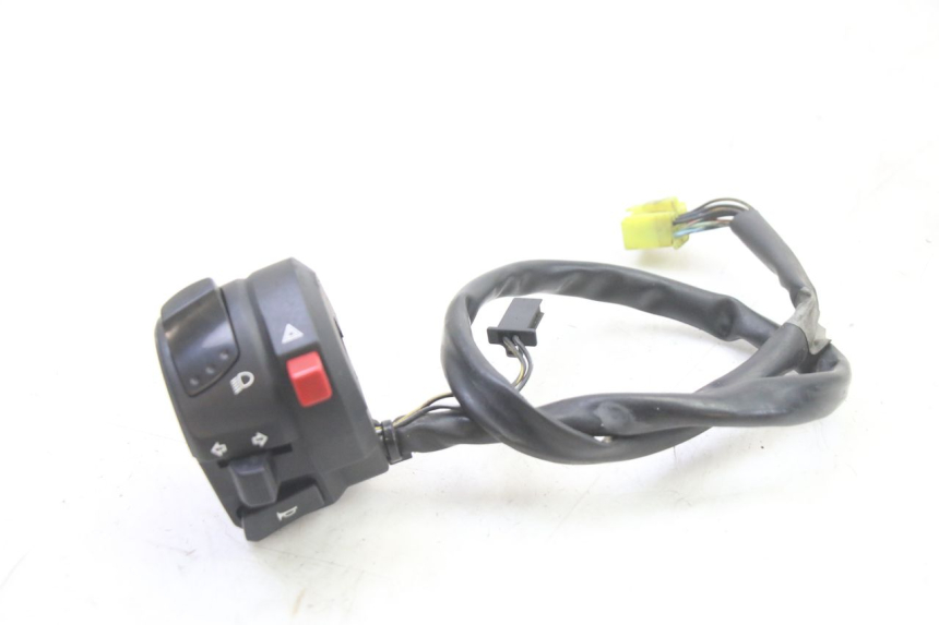 photo de LEFT SWITCH SUZUKI GSR 750 (2011 - 2017)