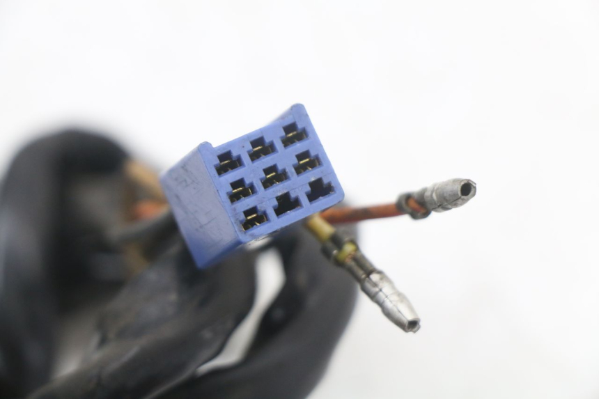 photo de LEFT SWITCH SUZUKI GSX E 250 (1982 - 1983)