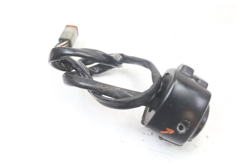 photo de LEFT SWITCH HARLEY DAVIDSON SPORTSTER XL CUSTOM 883 (1999 - 2006)