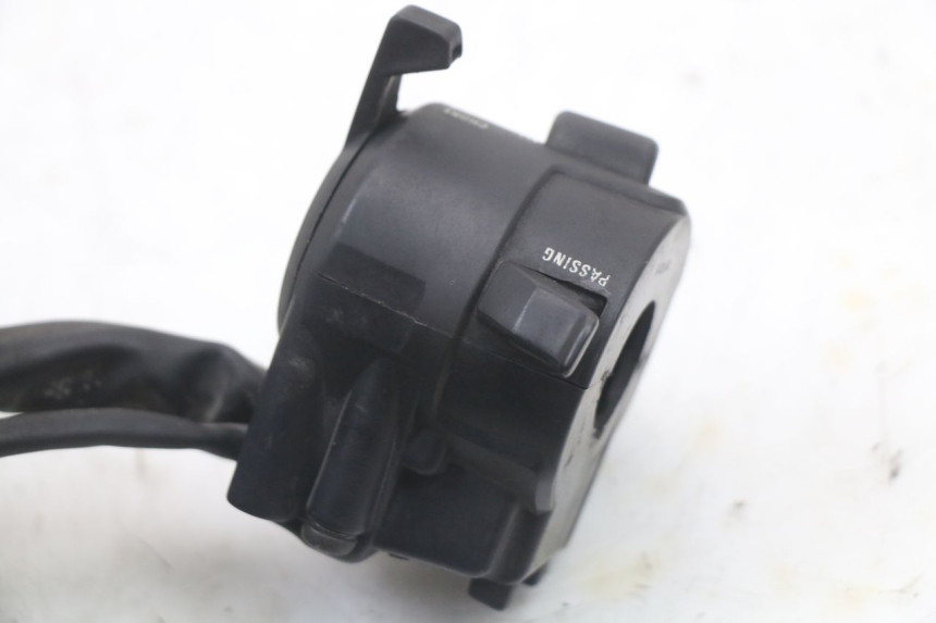 photo de LEFT SWITCH HONDA CBR F 1000 (1993 - 1996)