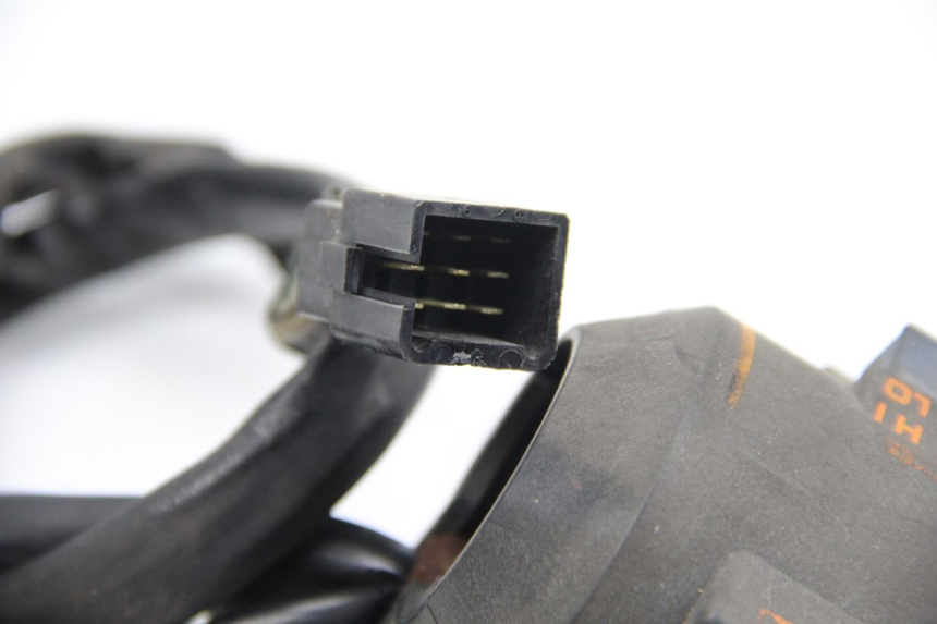 photo de LEFT SWITCH HONDA CBR F SC21 1000 (1986 - 1992)