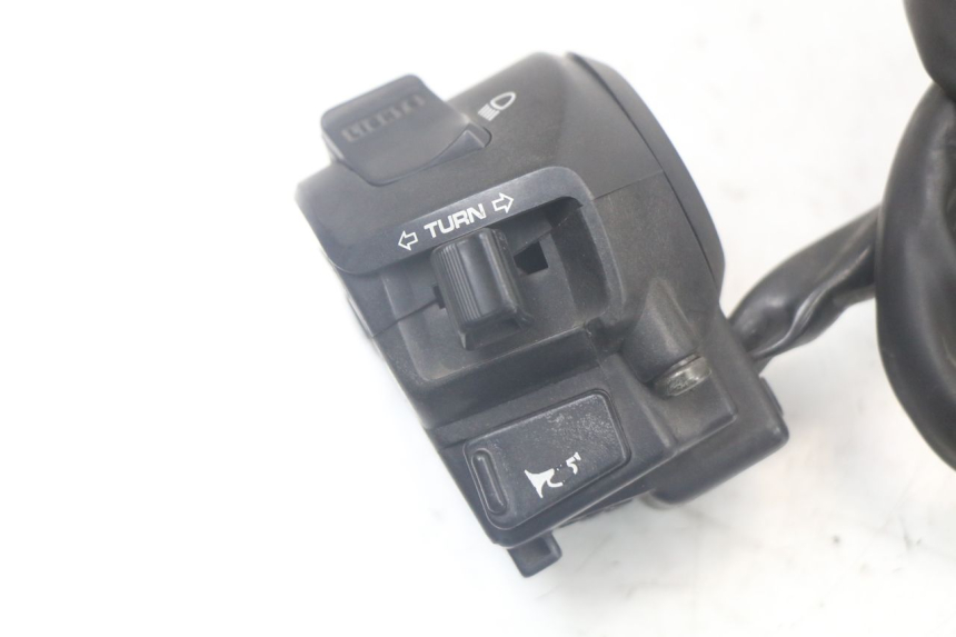 photo de LEFT SWITCH HONDA FJS SILVERWING SILVER WING 600 (2001 - 2010)