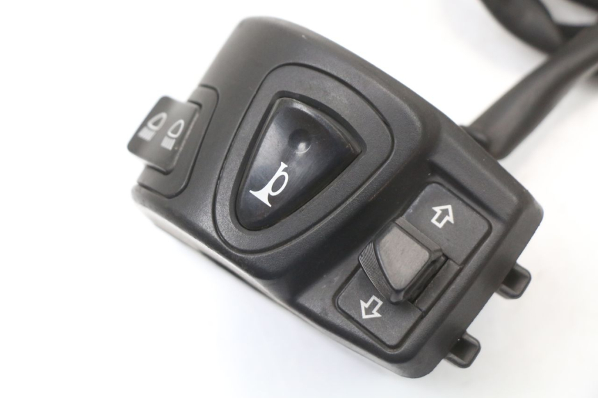 photo de LEFT SWITCH HONDA PCX (JF28) 125 (2009 - 2011)