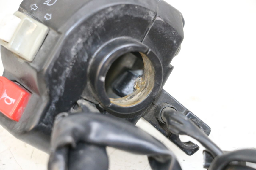 photo de LEFT HANDLEBAR SWITCH IMF INDUSTRIE PACH 4T 50 (2009 - 2018)
