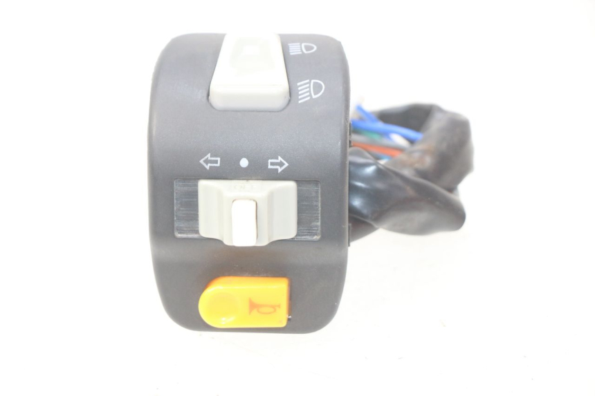 photo de LEFT HANDLEBAR SWITCH JM MOTORS SANTANA 50 (2014 - 2020)