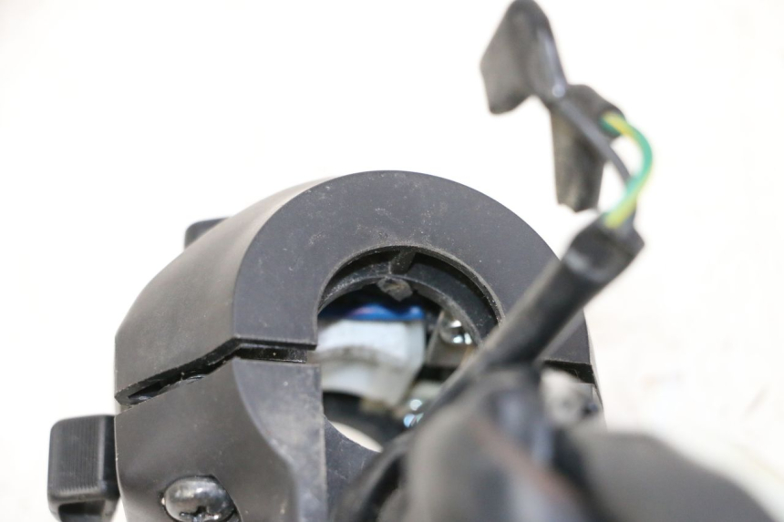 photo de LEFT SWITCH SYM JOYMAX 125 (2010 - 2017)