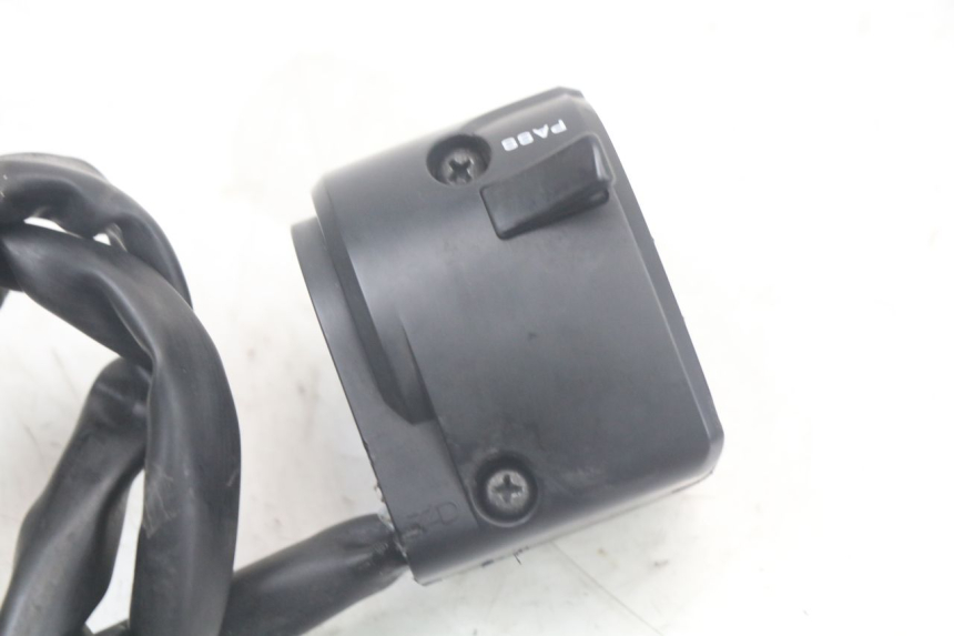 photo de LEFT SWITCH KAWASAKI ER-6 ER6 N 650 (2012 - 2016)