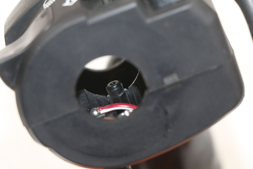 photo de LEFT SWITCH KAWASAKI NINJA 400 (2018 - 2023)