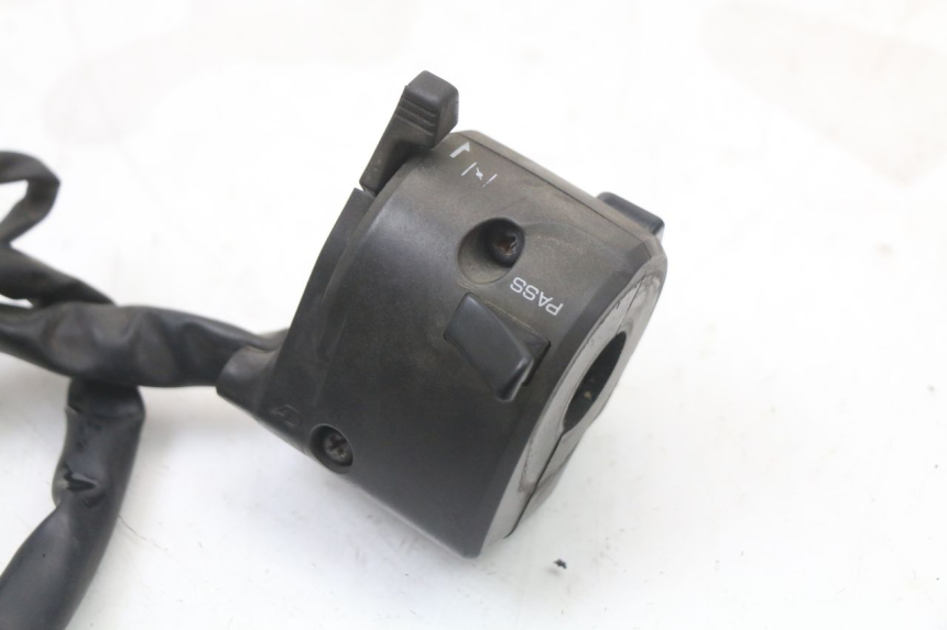 photo de LEFT SWITCH KAWASAKI ZR7 ZR-7 S 750 (1999 - 2004)