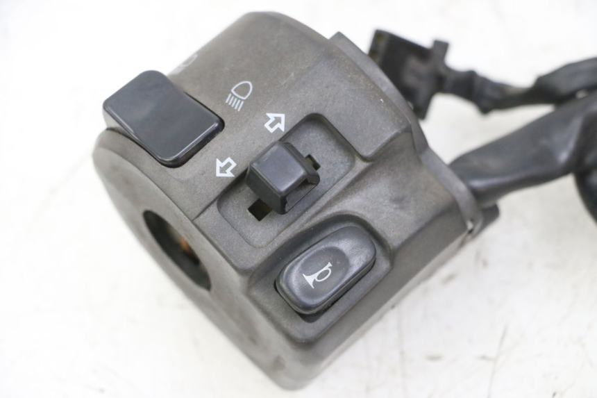 photo de LEFT SWITCH KAWASAKI ZR7 ZR-7 S 750 (1999 - 2004)