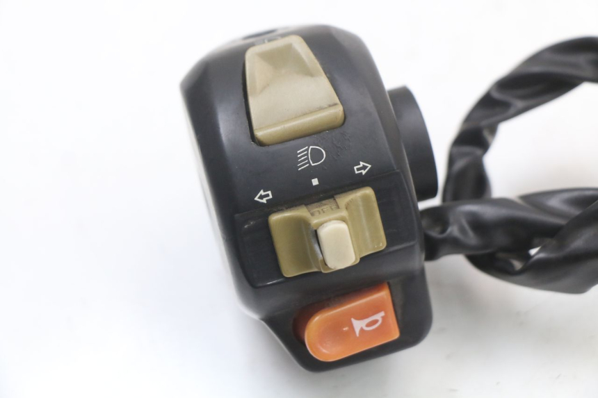 photo de LEFT SWITCH KEEWAY HURRICANE 50 (2006 - 2019)