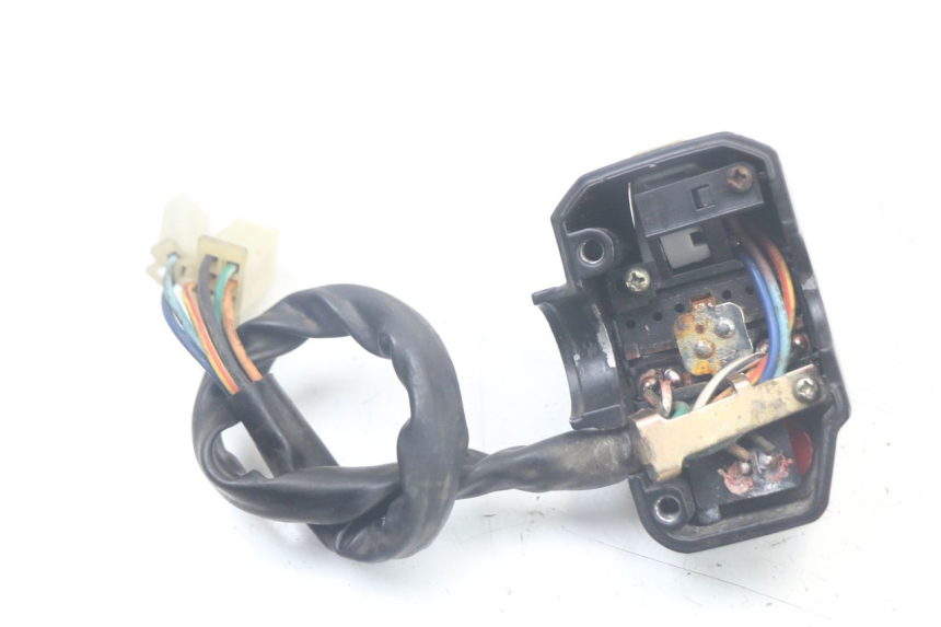 photo de LEFT HANDLEBAR SWITCH KEEWAY RY6 2T 50 (2011 - 2019)