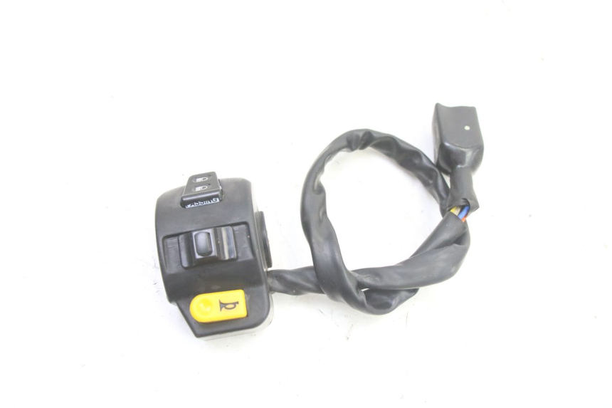 photo de LEFT HANDLEBAR SWITCH PEUGEOT KISBEE 2T 50 (2010 - 2017)