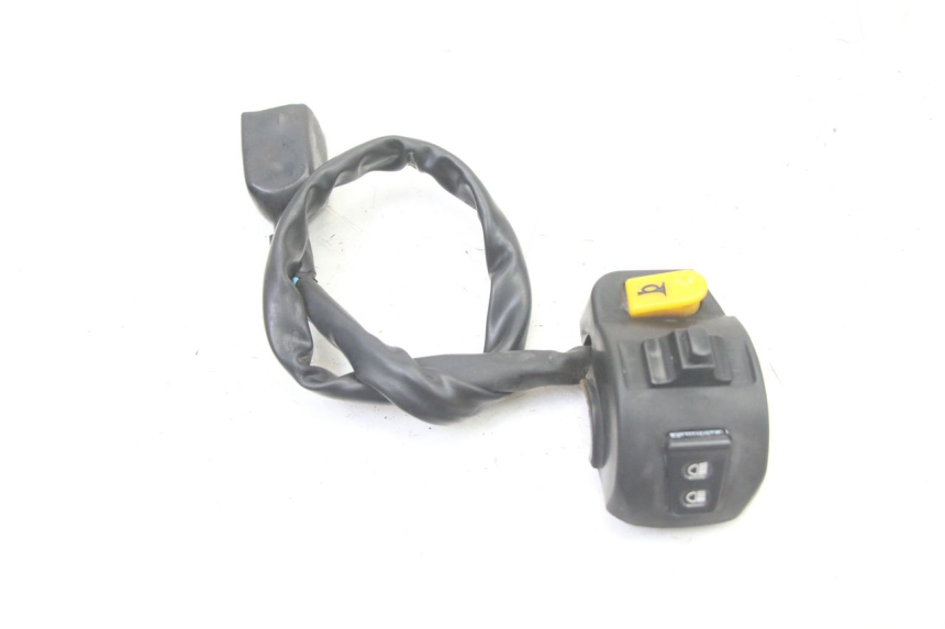 photo de LEFT HANDLEBAR SWITCH PEUGEOT KISBEE 2T 50 (2010 - 2017)