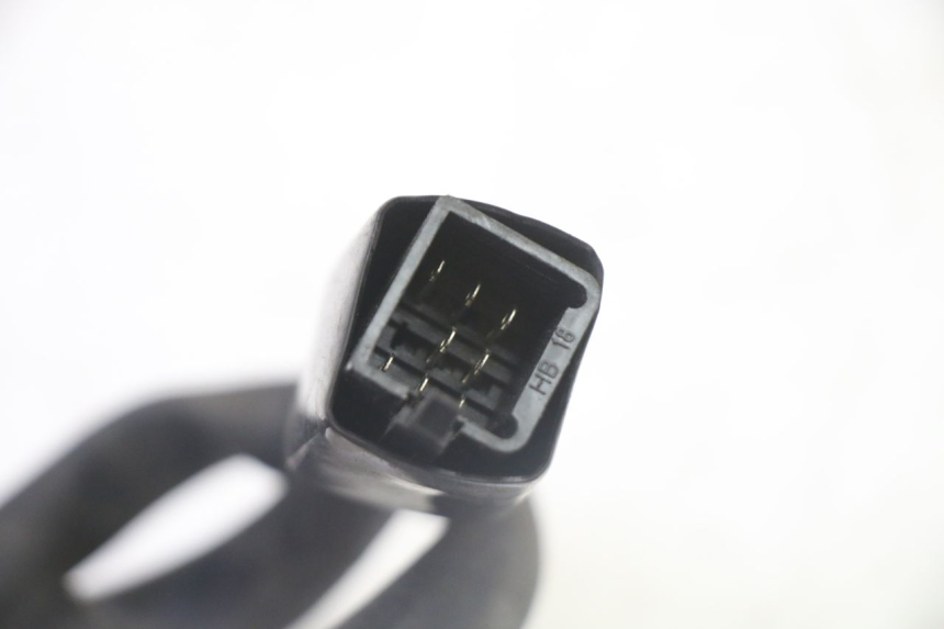 photo de LEFT HANDLEBAR SWITCH PEUGEOT KISBEE 4T 50 (2018 - 2022)