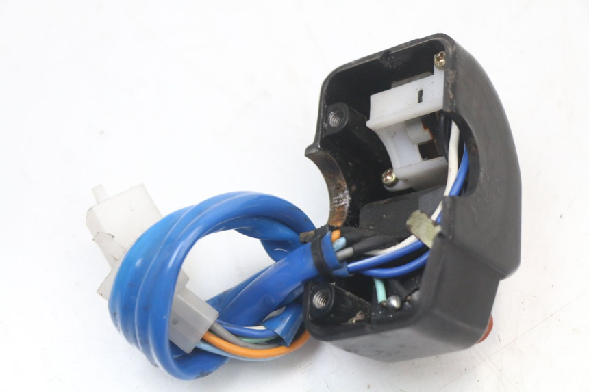 photo de LEFT SWITCH KYMCO AGILITY PREMIUM 50 (2007 - 2010)