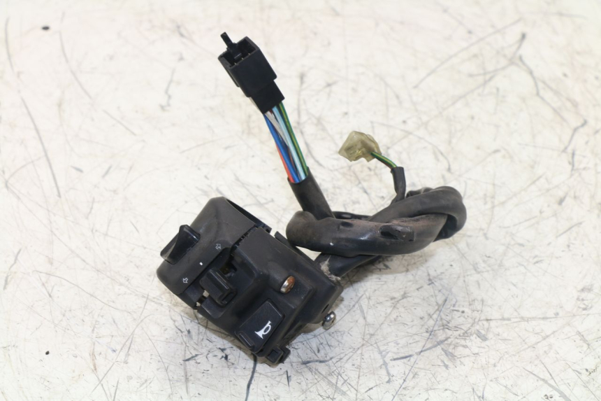 photo de LEFT SWITCH KYMCO K-XCT 125 (2013 - 2017)
