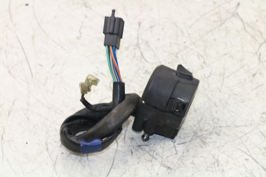 photo de LEFT SWITCH KYMCO K-XCT 125 (2013 - 2017)
