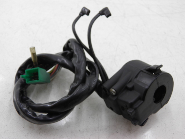 photo de LEFT SWITCH KYMCO QUANNON NAKED 125 (2010)