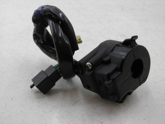 photo de LEFT SWITCH KYMCO XCITING RI ABS 500 (2010)