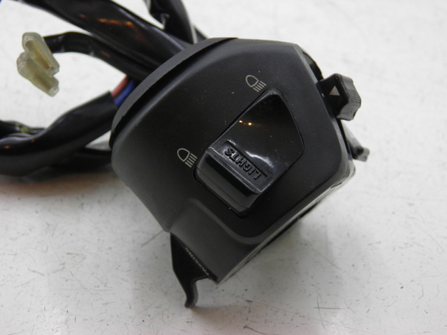 photo de LEFT SWITCH KYMCO XCITING RI ABS 500 (2010)