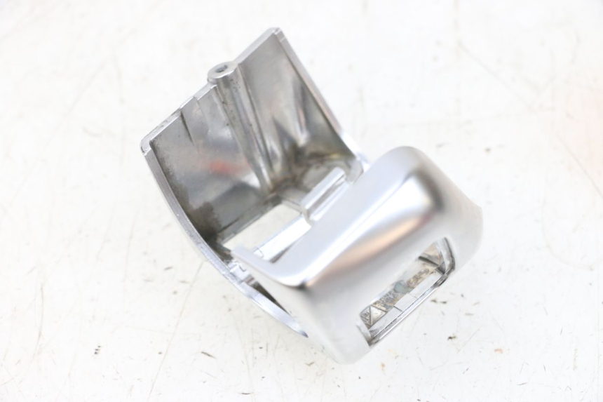 photo de LEFT SWITCH PIAGGIO MP3 HPE 300 (2019 - 2026) - Zoom on usage condition