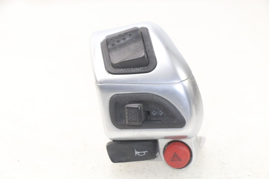 photo de LEFT HANDLEBAR SWITCH PIAGGIO MP3 LT 400 (2007 - 2012)