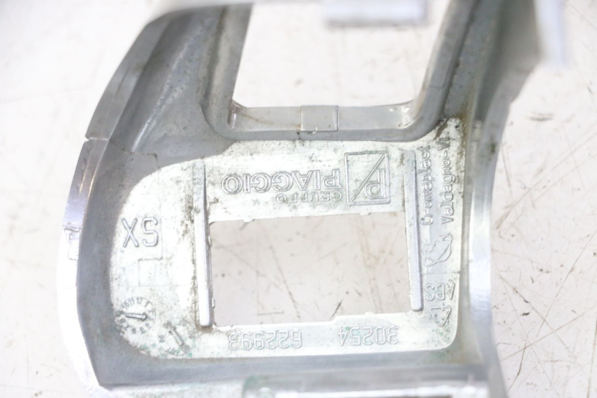 photo de LEFT HANDLEBAR SWITCH PIAGGIO MP3 LT 400 (2007 - 2012)