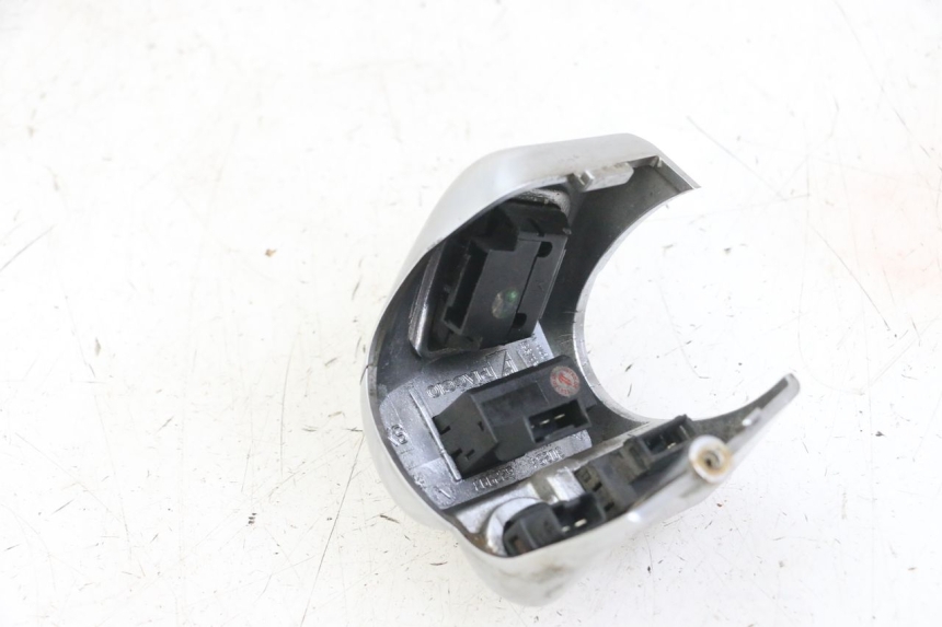 photo de LEFT HANDLEBAR SWITCH PIAGGIO MP3 LT 400 (2007 - 2012)
