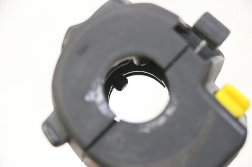 photo de LEFT HANDLEBAR SWITCH GILERA NEXUS 125 (2009 - 2013)