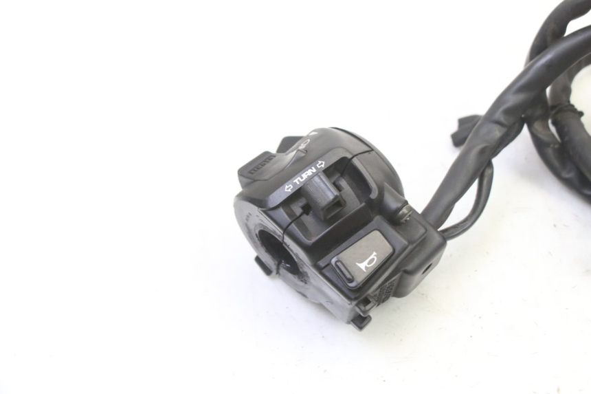 photo de LEFT SWITCH HONDA NTV DEAUVILLE 650 (2001 - 2006)