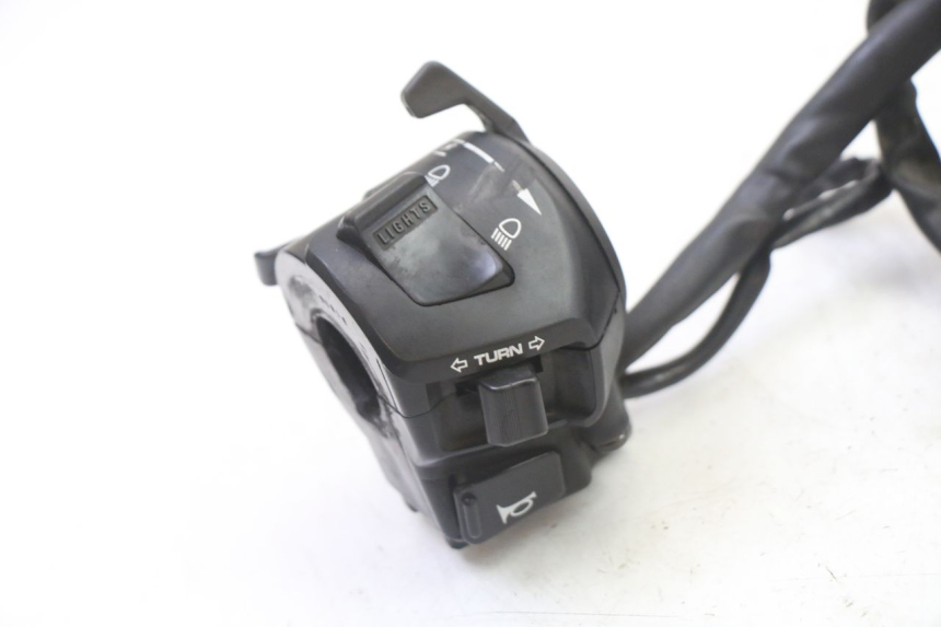 photo de LEFT SWITCH HONDA NTV DEAUVILLE 650 (2001 - 2006)
