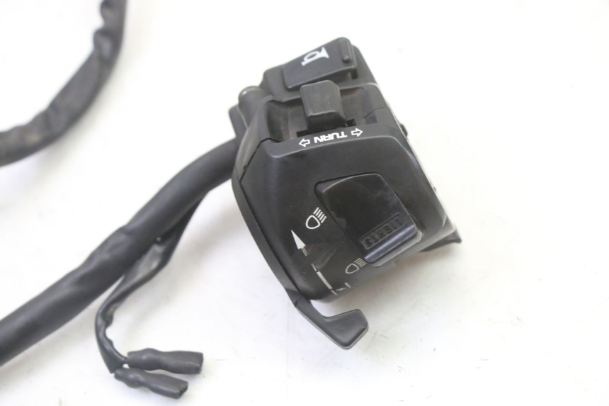 photo de LEFT SWITCH HONDA NTV DEAUVILLE 650 (2001 - 2006)