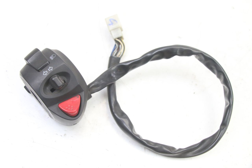 photo de LEFT HANDLEBAR SWITCH PEUGEOT CITYSTAR 125 (2011 - 2017)