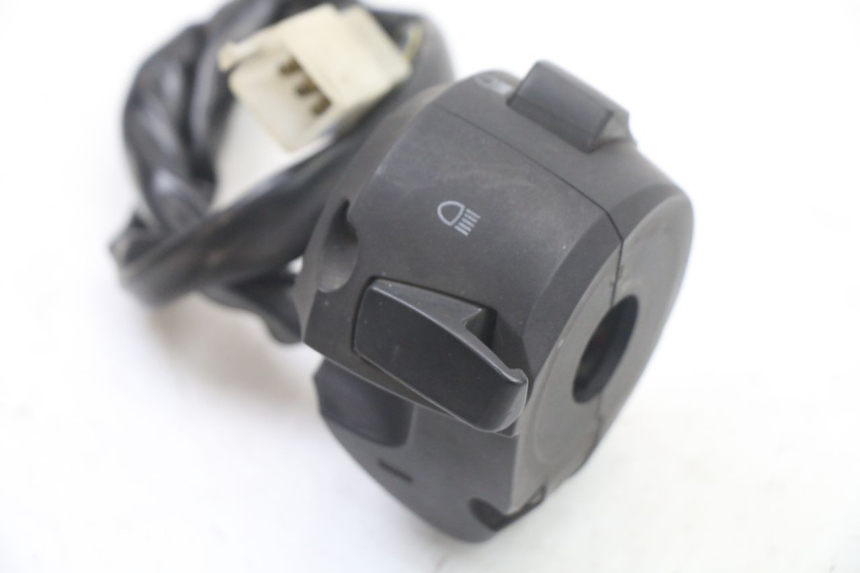 photo de LEFT HANDLEBAR SWITCH PEUGEOT CITYSTAR 125 (2011 - 2017)