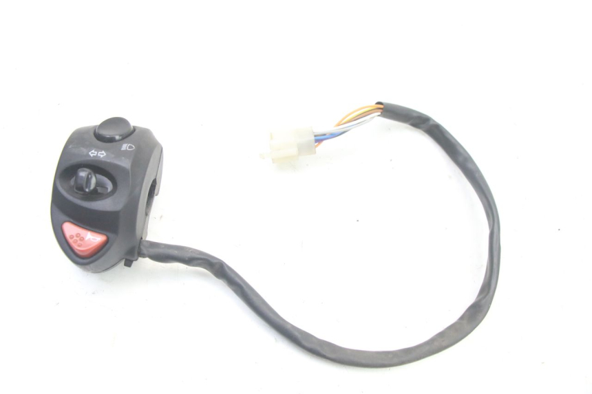 photo de LEFT HANDLEBAR SWITCH PEUGEOT CITYSTAR 2T 50 (2018 - 2021)