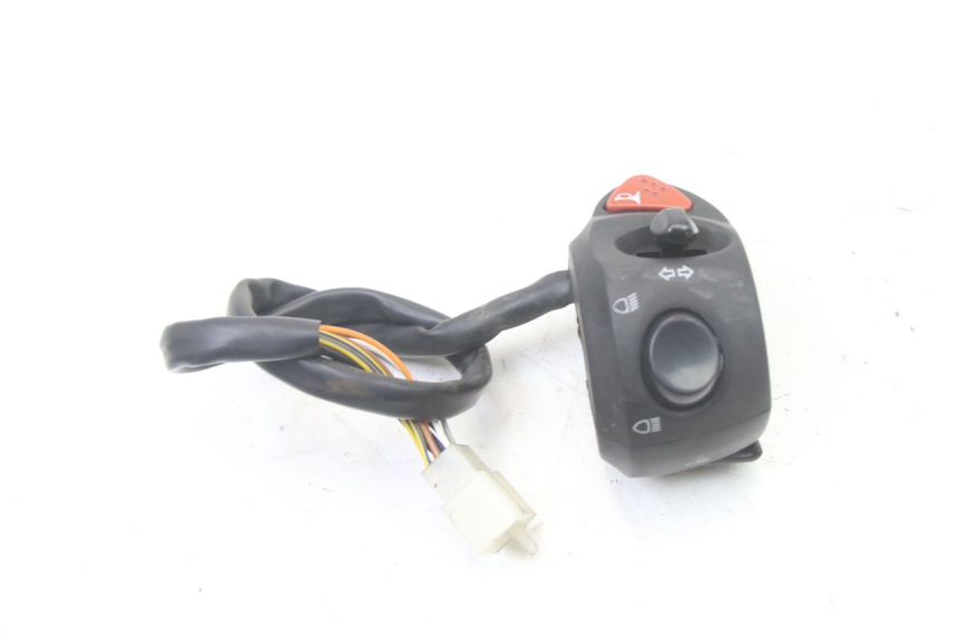 photo de LEFT HANDLEBAR SWITCH PEUGEOT CITYSTAR 2T 50 (2018 - 2021)