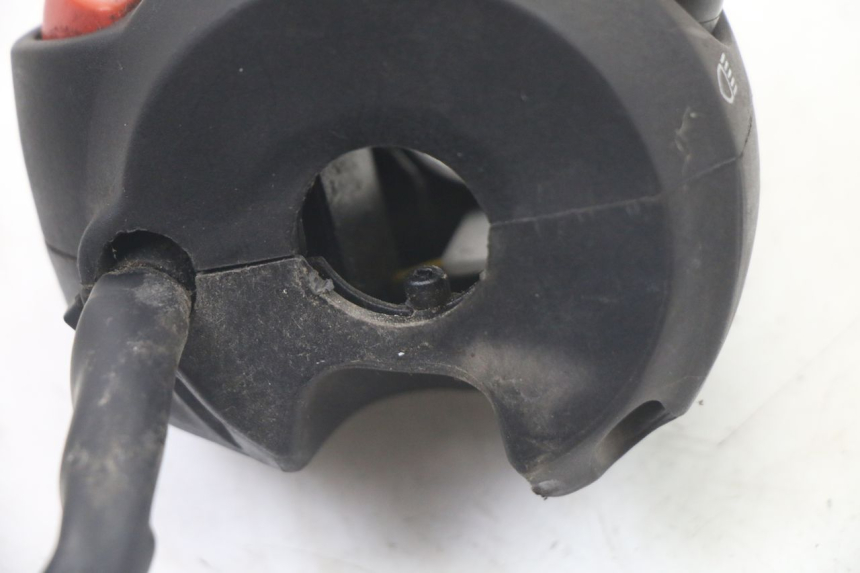 photo de LEFT HANDLEBAR SWITCH PEUGEOT CITYSTAR 2T 50 (2018 - 2021)