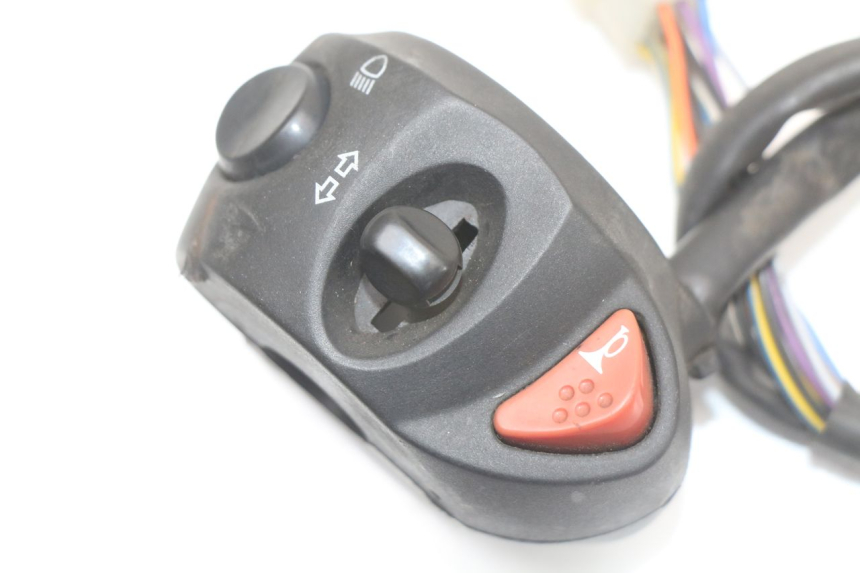 photo de LEFT HANDLEBAR SWITCH PEUGEOT CITYSTAR 50 (2013 - 2017)