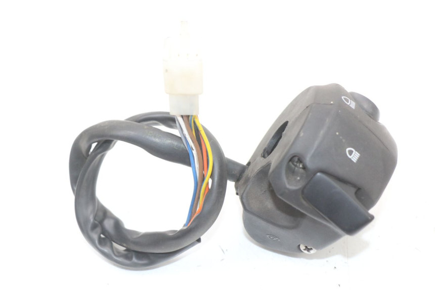 photo de LEFT HANDLEBAR SWITCH PEUGEOT CITYSTAR 50 (2013 - 2017)