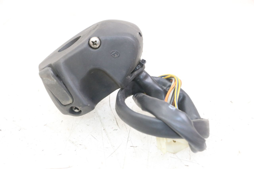 photo de LEFT SWITCH PEUGEOT ELYSTAR 125 (2002 - 2007)