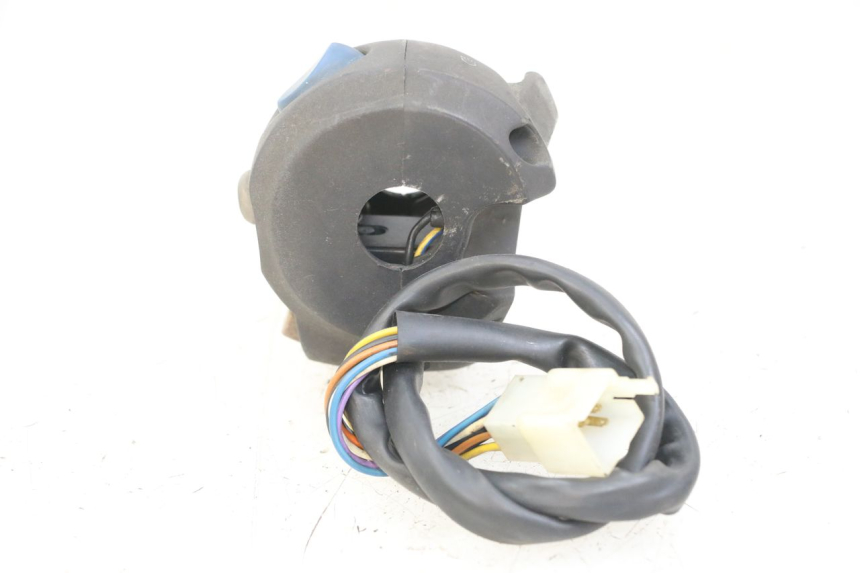 photo de LEFT SWITCH PEUGEOT ELYSTAR 125 (2002 - 2007)