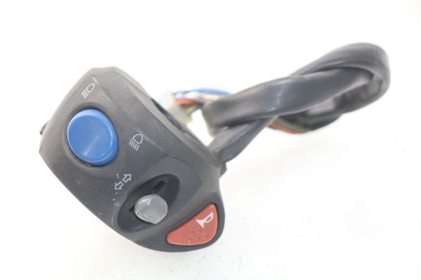 photo de LEFT HANDLEBAR SWITCH PEUGEOT ELYSTAR 50 (2002 - 2014)